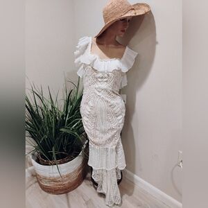 Selfie Leslie Elegant White Ruffled Dress